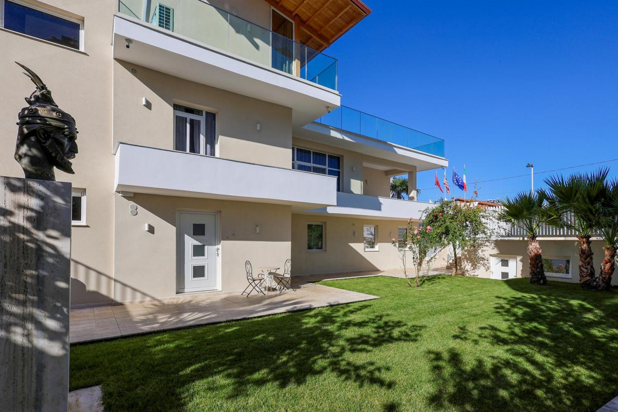 Apartaments Mimani 2 베라트 외부 사진